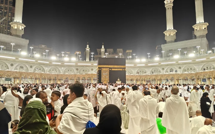 Hajj Umrah travel taxi